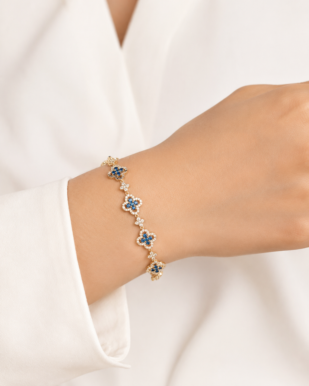 Esmeralda Bloom Green CZ Clover Bracelet | Gold-Tone Floral Bracelet