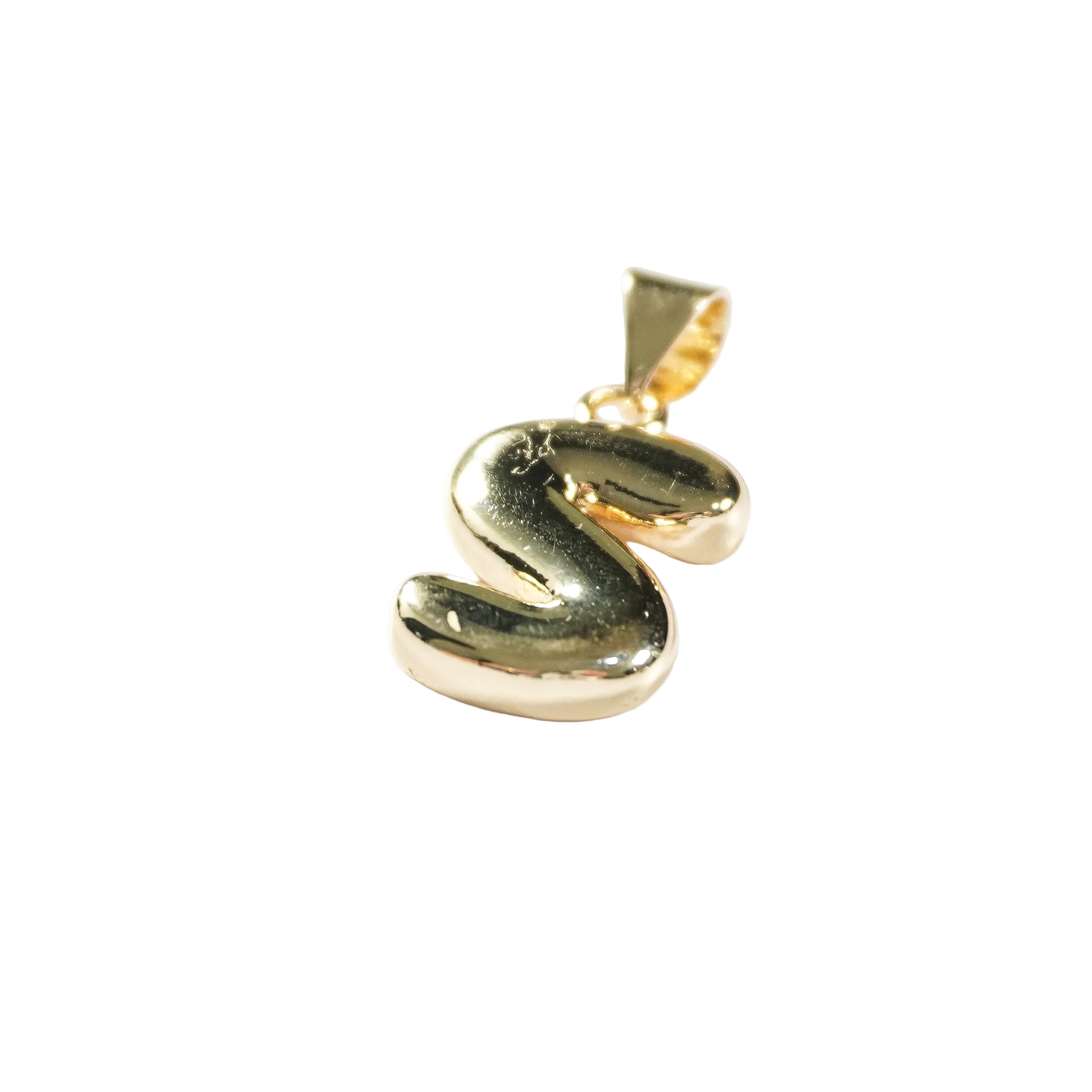 Gold Bubble Initial Pendant | Oro Laminado Letter Charm